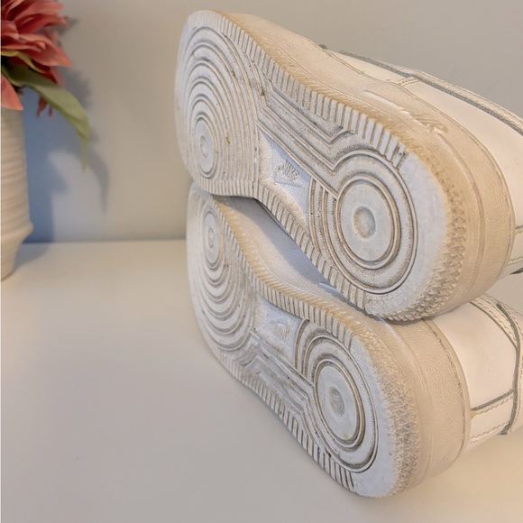 Nike Air Force Size 5Y - Picture 7 of 8